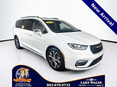 Certified 2024 Chrysler Pacifica Pinnacle
