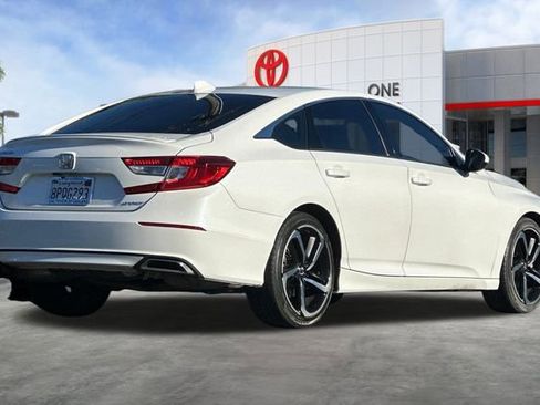 Used 2020 Honda Accord Sport image 4