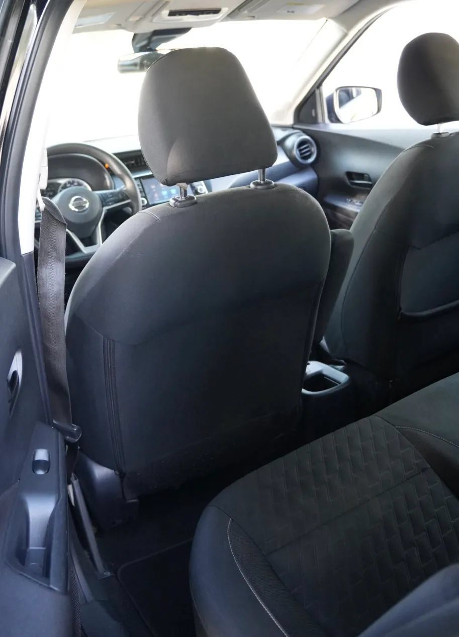 Used 2021 Nissan Kicks S FWD image 12