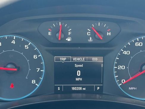 Used 2019 Chevrolet Equinox LS FWD image 18