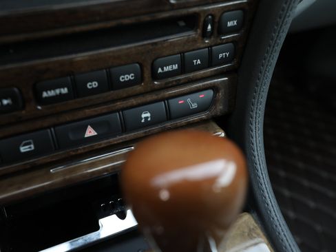 Used 2003 Jaguar S-TYPE 3.0 image 19