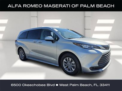 Used 2022 Toyota Sienna LE