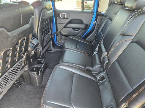 Used 2021 Jeep Gladiator Mojave w/ LED Lighting Group AWD/4WD image 28