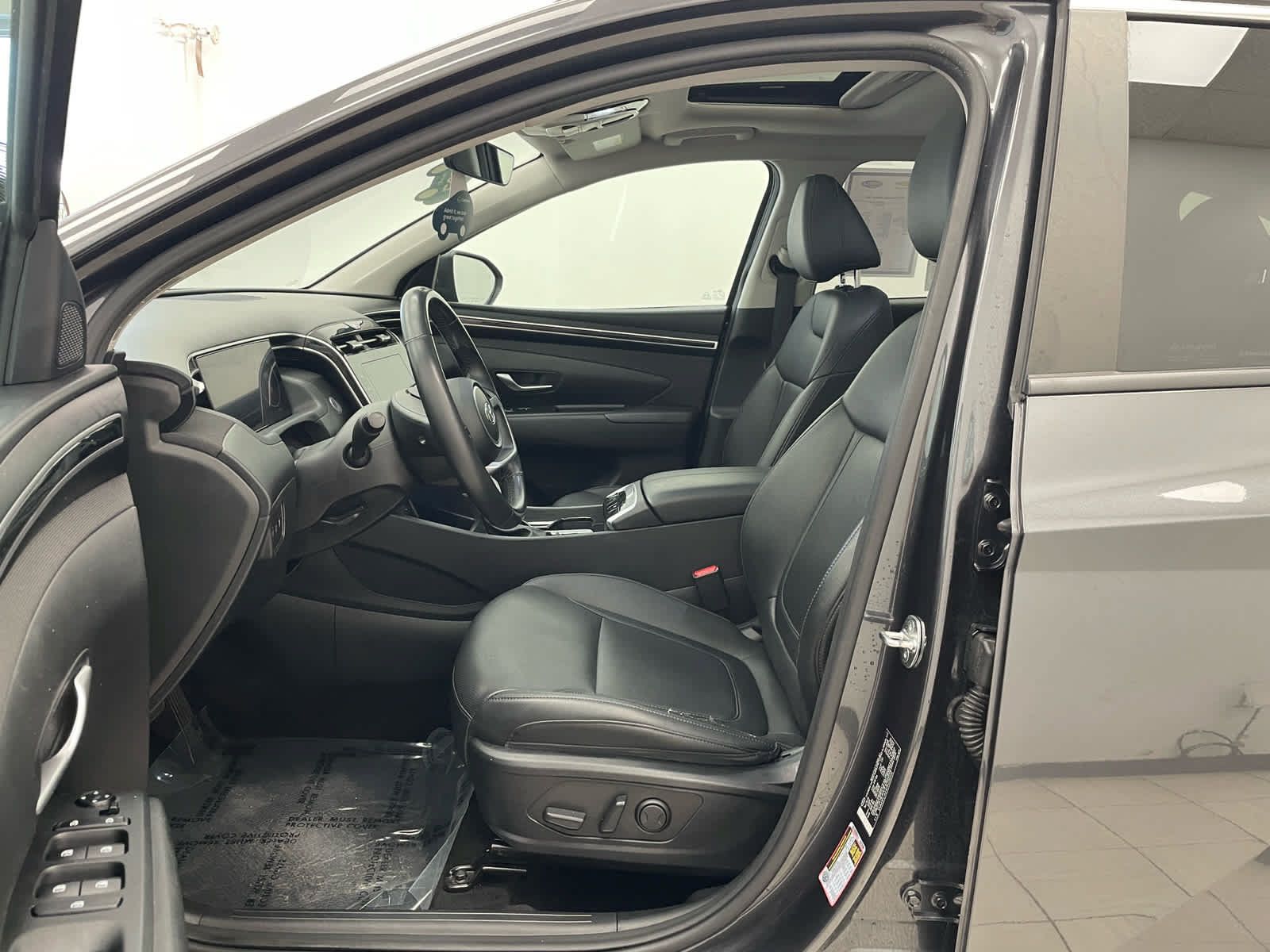 Used 2023 Hyundai Tucson SEL w/ Convenience Package AWD/4WD image 10