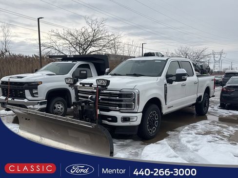 Used 2024 Ford F350 Limited image 1