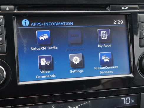 Used 2017 Nissan Rogue Sport SL image 12