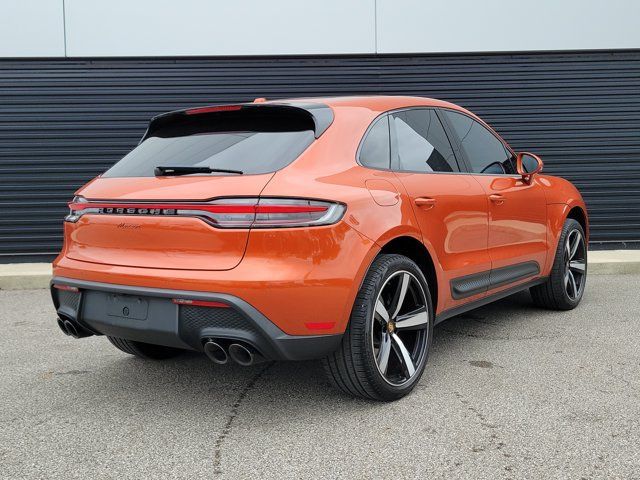 Certified 2023 Porsche Macan AWD/4WD image 7