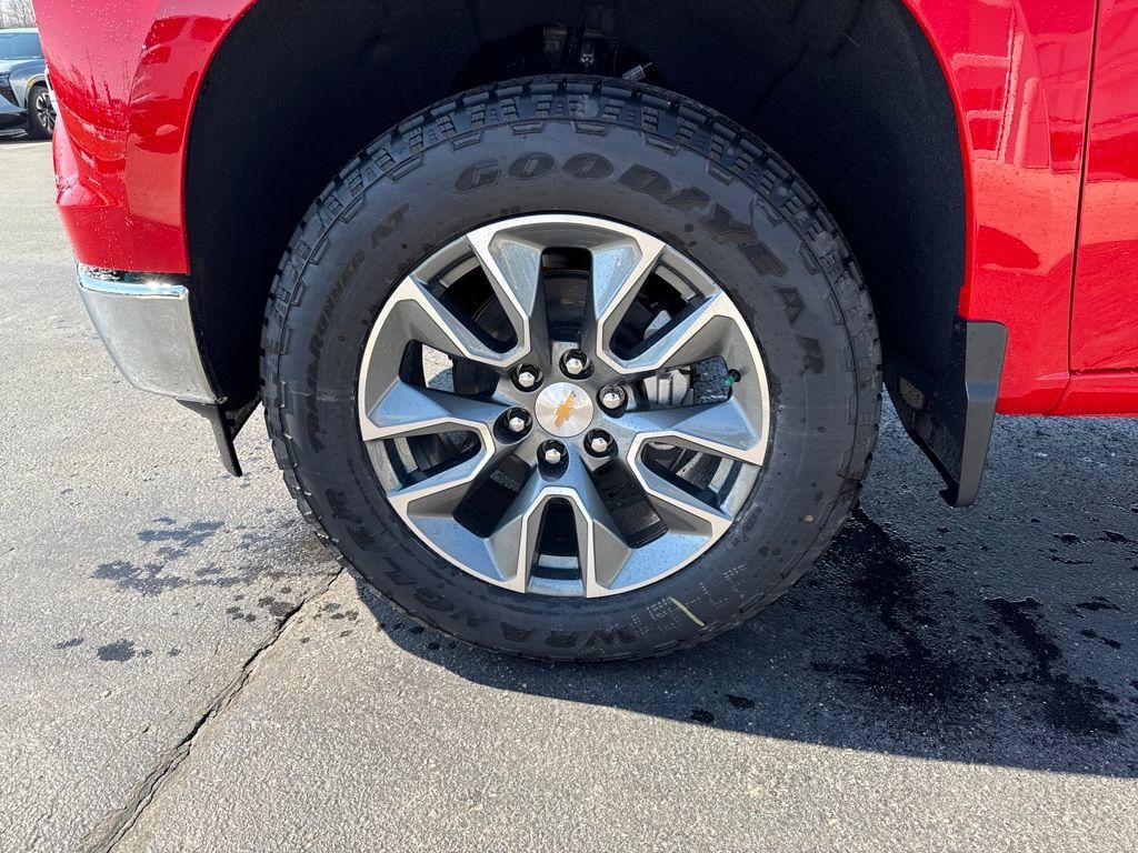 Certified 2026 Chevrolet Silverado 1500 LT AWD/4WD image 27
