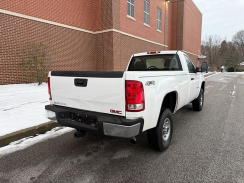Used 2010 GMC Sierra 3500 W/T w/ Snow Plow Prep Package image 10
