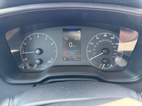 Used 2024 Toyota Corolla LE FWD image 18
