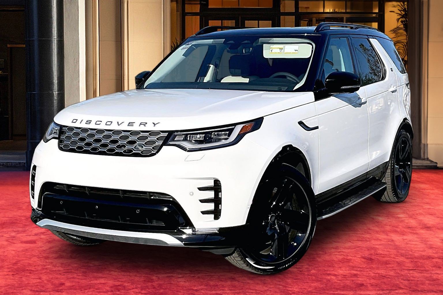 New 2026 Land Rover Discovery Limited Edition AWD/4WD image 1