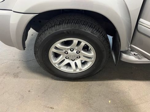 Used 2005 Toyota Sequoia SR5 RWD image 26