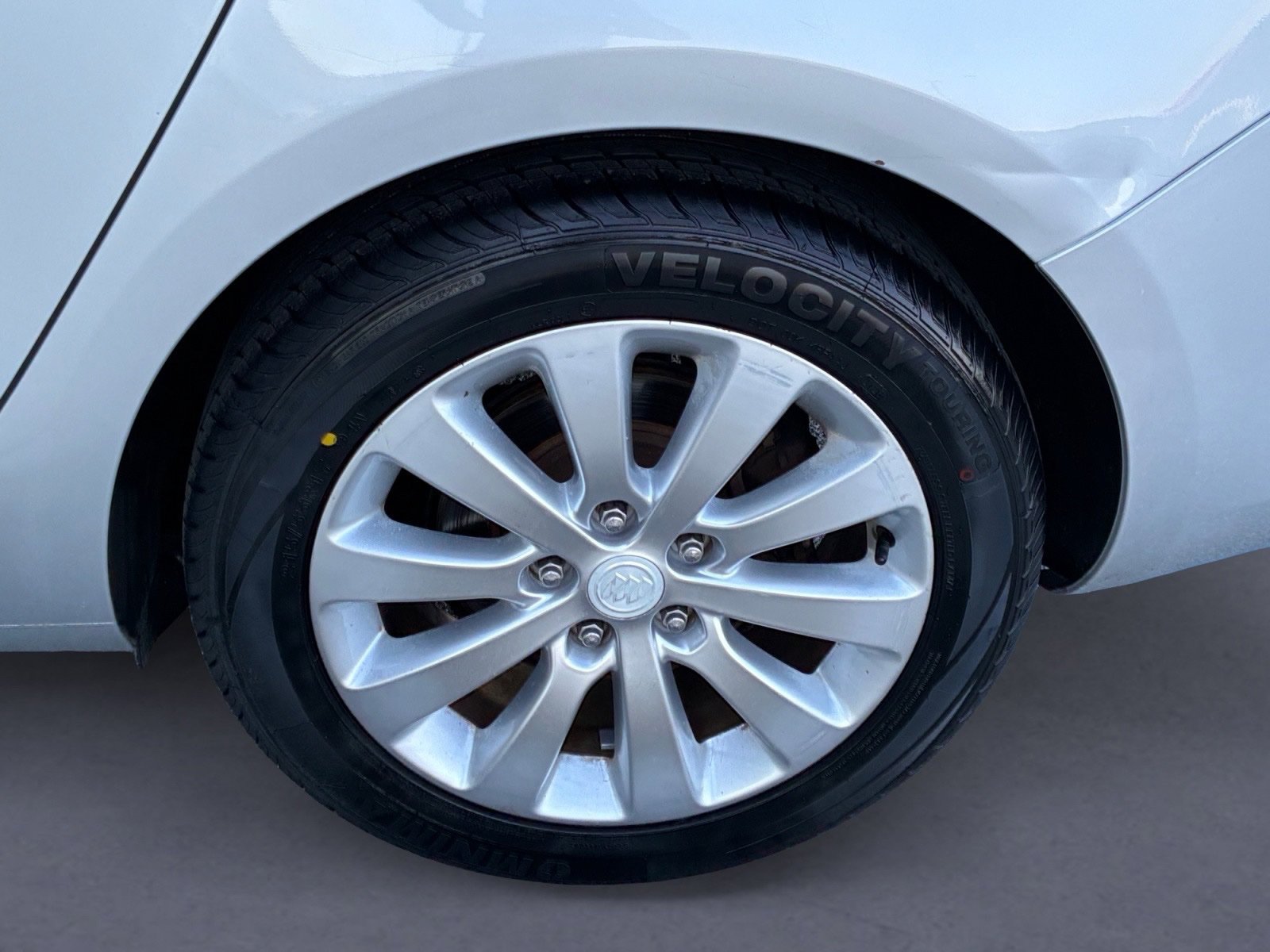 Used 2016 Buick Verano w/ Appearance Package FWD image 9