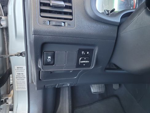 Used 2013 Toyota Corolla S image 15