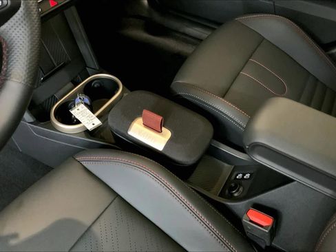 Certified 2025 MINI Cooper S image 16