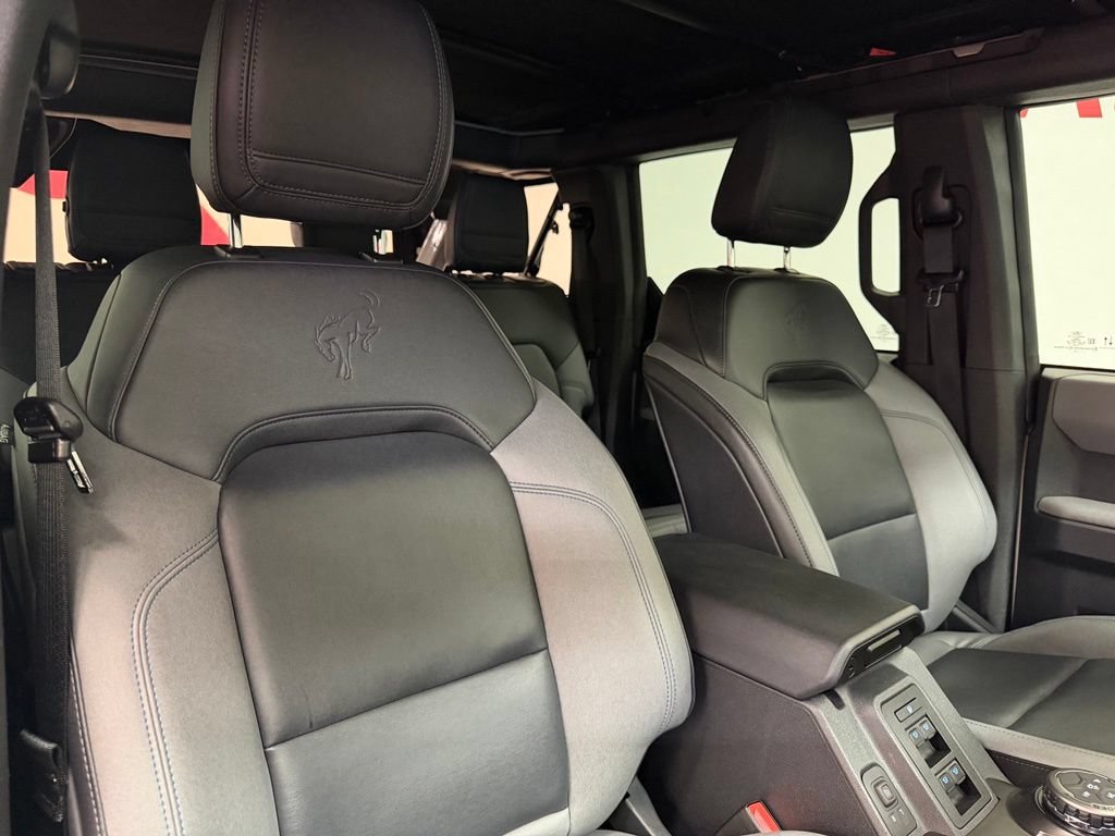 Used 2023 Ford Bronco Black Diamond AWD/4WD image 13