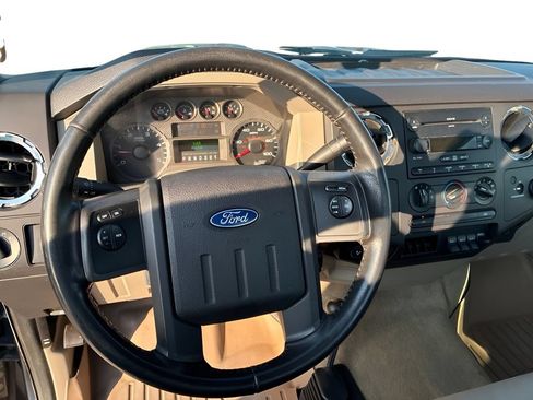 Used 2008 Ford F350 XLT AWD/4WD image 16