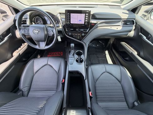 Certified 2023 Toyota Camry SE FWD image 16