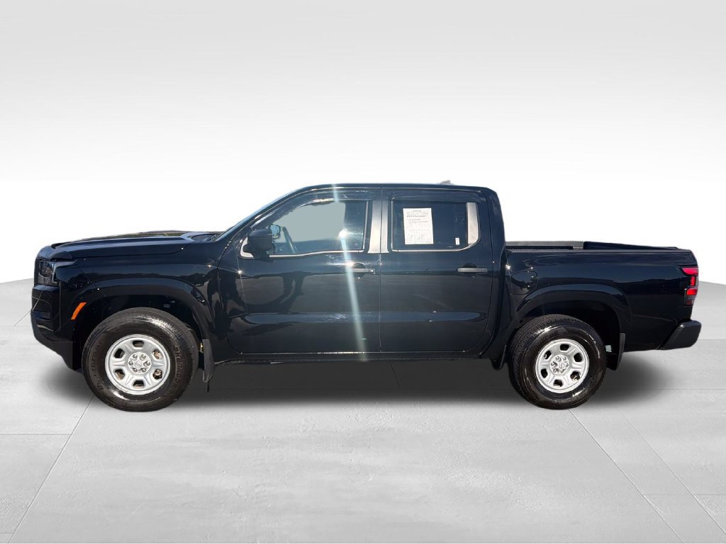 Used 2024 Nissan Frontier S AWD/4WD image 2