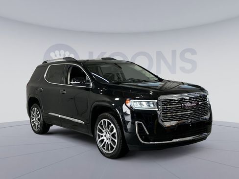 Used 2023 GMC Acadia Denali w/ LPO, Floor Liner Package image 18