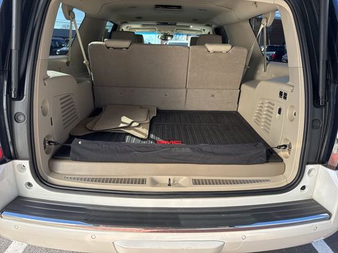Used 2019 GMC Yukon XL Denali w/ Denali Ultimate Package image 48