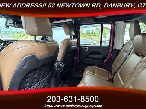 Used 2021 Jeep Wrangler Unlimited Rubicon AWD/4WD image 27