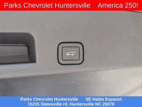 New 2026 Chevrolet Traverse LT w/ Driver Confidence Package FWD image 32