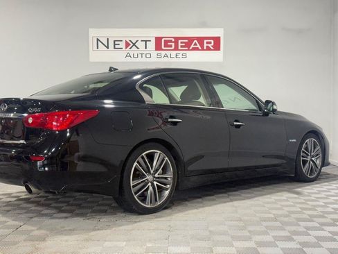Used 2014 INFINITI Q50 Hybrid w/ Deluxe Technology Package RWD image 9