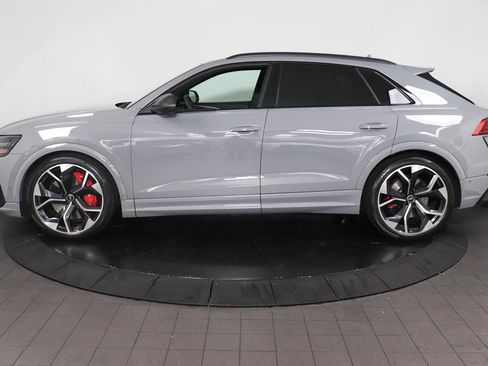 Used 2024 Audi RS Q8 image 2