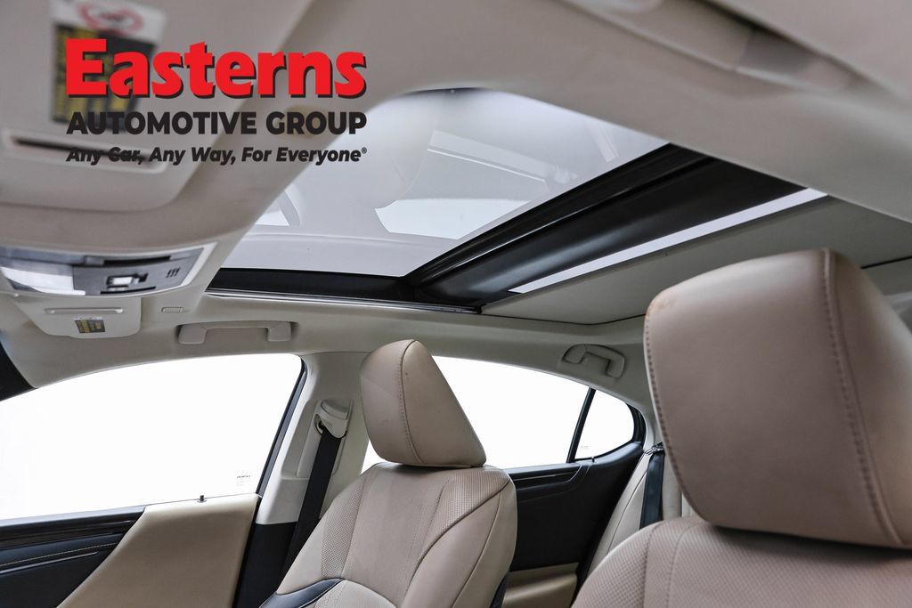 Used 2020 Lexus ES 350 w/ Accessory Package FWD image 39