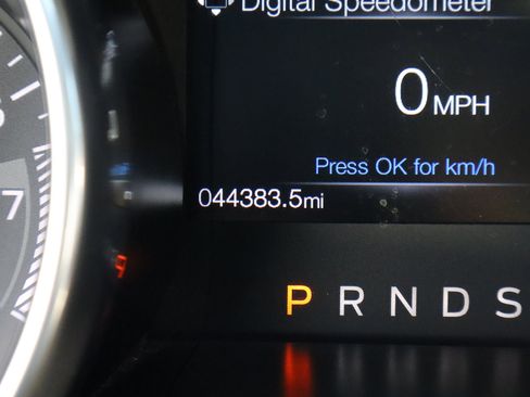 Used 2022 Ford Mustang Premium image 29