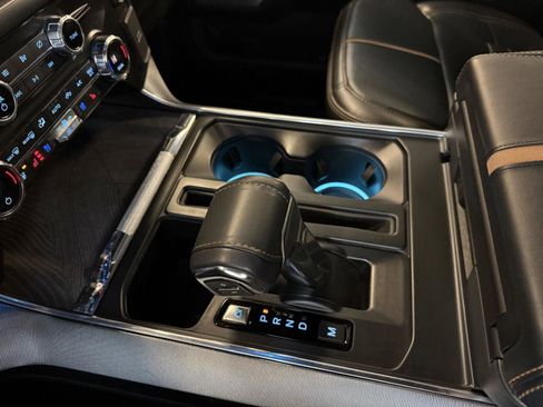 Certified 2021 Ford F150 Platinum w/ Equipment Group 701A High image 29