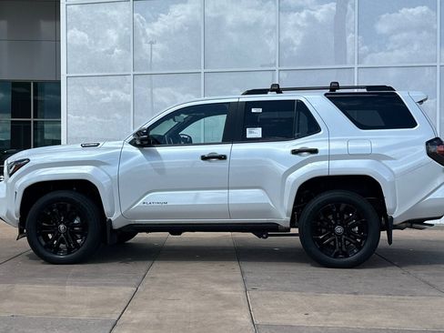New 2026 Toyota 4Runner 4WD image 7