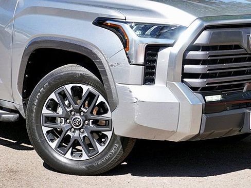 Used 2023 Toyota Tundra Limited w/ Power Package RWD image 4