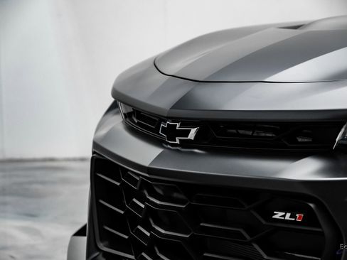 Used 2024 Chevrolet Camaro ZL1 RWD image 42