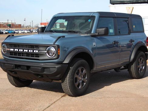 Used 2025 Ford Bronco Big Bend AWD/4WD image 4