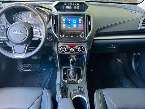 Used 2023 Subaru Crosstrek 2.5i Limited AWD/4WD image 11