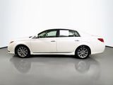 Used 2011 Toyota Avalon Limited image 4