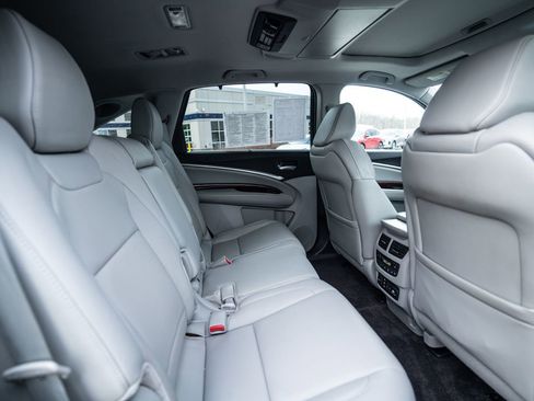 Used 2016 Acura MDX SH-AWD image 40