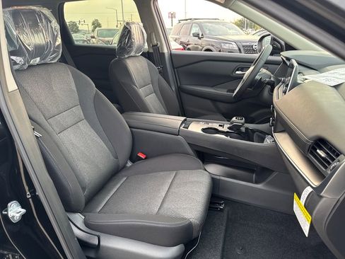 New 2026 Nissan Rogue SV image 11
