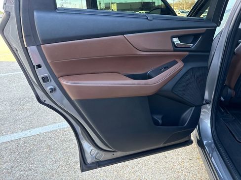 Used 2022 Acura MDX SH-AWD w/ Technology Package image 28