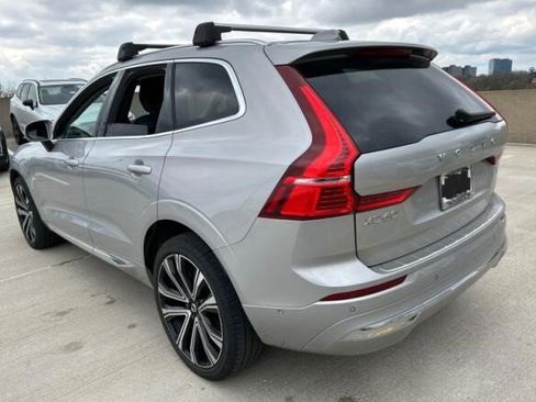 Used 2023 Volvo XC60 B6 Ultimate w/ Protection Package Premier image 4