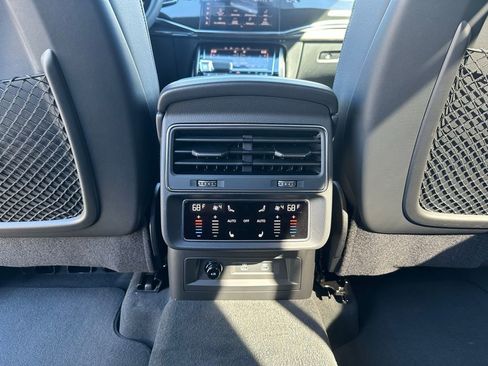 New 2026 Audi Q8 Premium Plus image 24