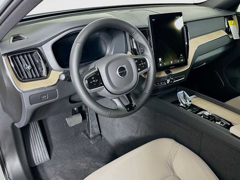 New 2026 Volvo XC60 B5 Core image 9