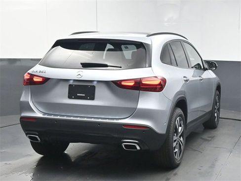 New 2026 Mercedes-Benz GLA 250 image 7