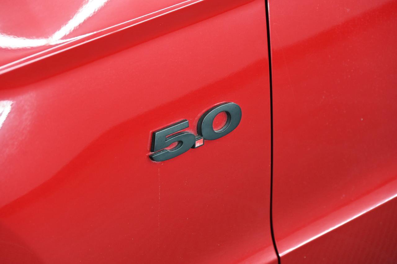 Used 2013 Ford Mustang GT Premium w/ Brembo Brake Pkg RWD image 9