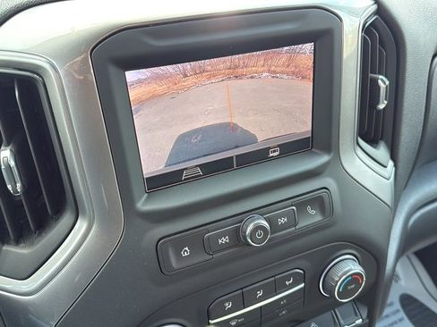 Used 2024 Chevrolet Silverado 1500 Custom Trail Boss w/ Dark Appearance Package AWD/4WD image 25