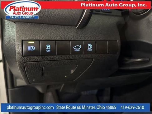 Used 2021 Toyota Camry XSE FWD image 22
