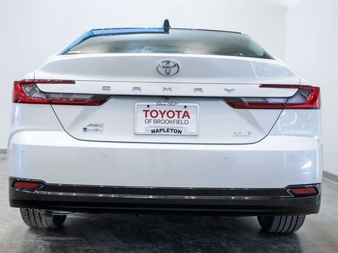 New 2026 Toyota Camry XLE image 8
