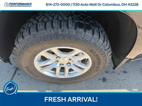 Used 2021 Chevrolet Silverado 1500 LT AWD/4WD image 10